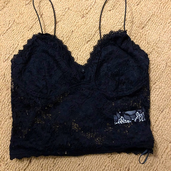 Woman’s crop Cami - Picture 1 of 1